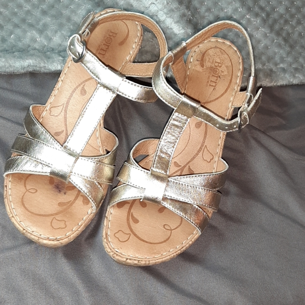 Born wedges